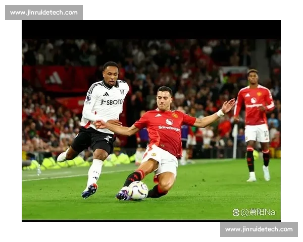 联赛焦点大战激烈上演积分榜形势再起波澜引发热议球迷广泛关注持续 - 副本 联赛焦点大战激烈上演积分榜形势再起波澜引发热议球迷广泛关注持续 - 副本